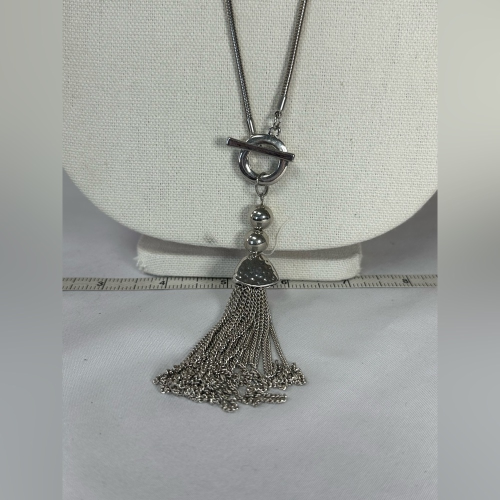 Long silvertone tassel necklace - Picture 4 of 5